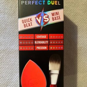 FLIRTACIOUS LOOKS COSMETICS